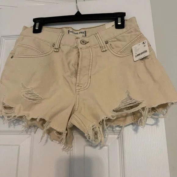 We The Free Now Or Never Denim Shorts - Picture 2 of 5